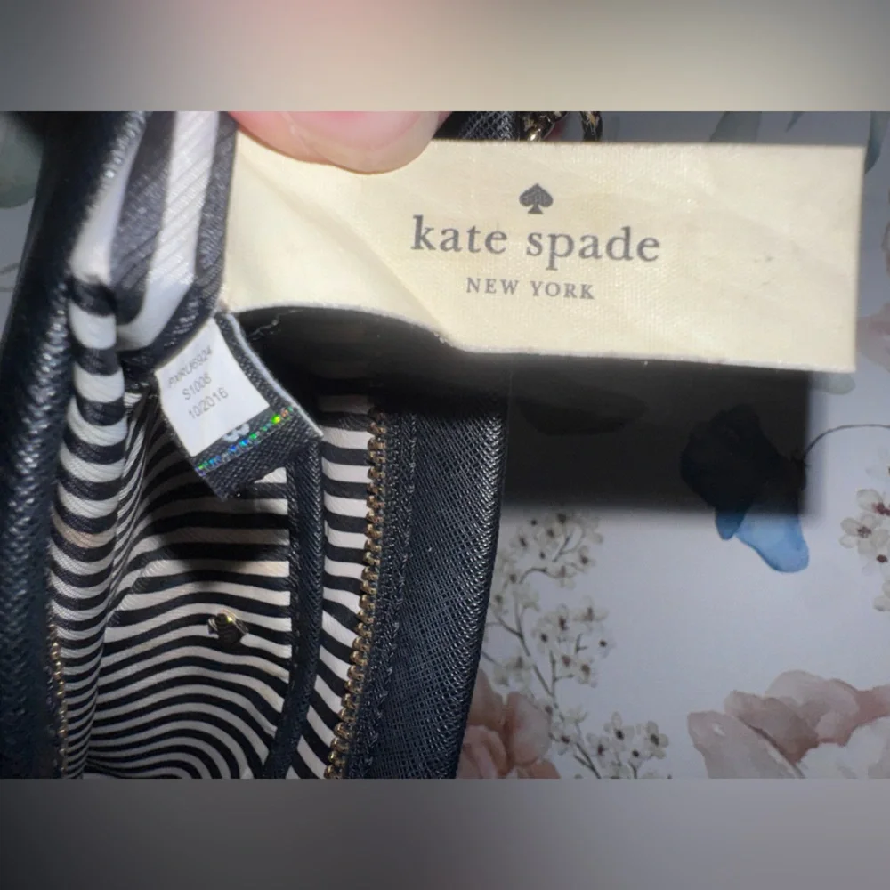 Kate Spade Cameron Street Sima Bag in Black